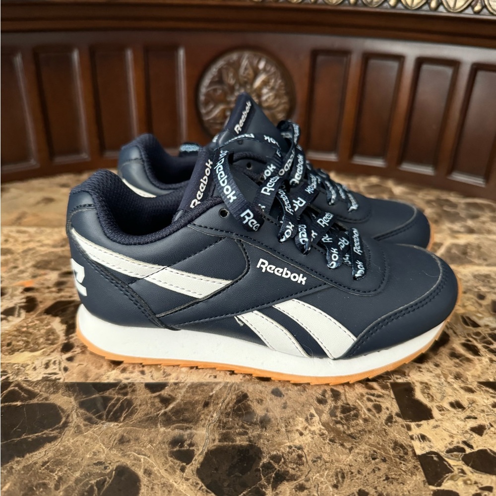 Reebok Blue and White Sneakers with Classic Design